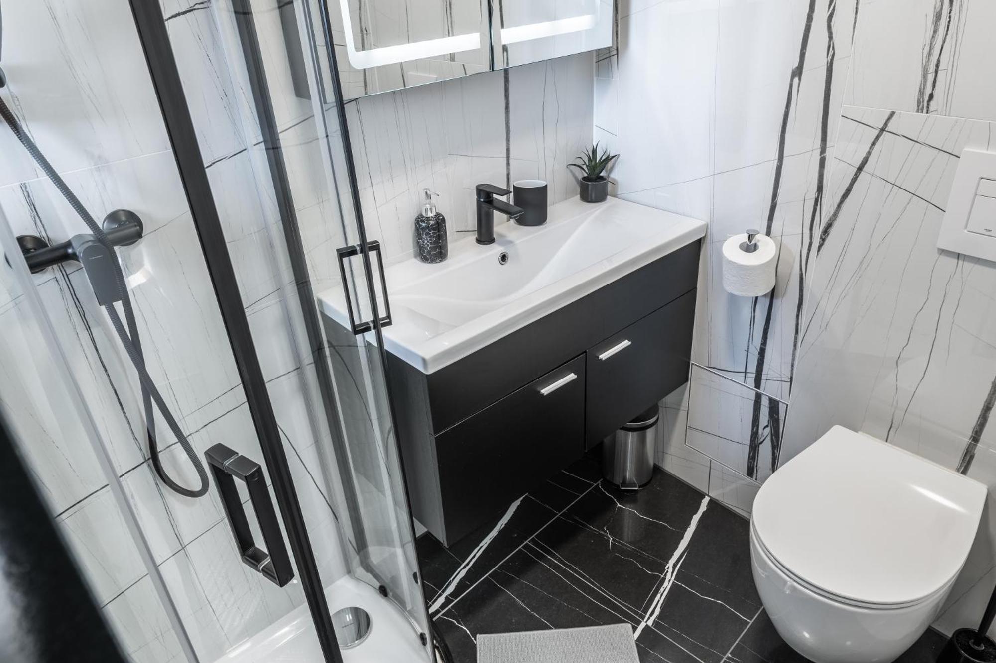 Via Paradiso Apartments 피란 외부 사진