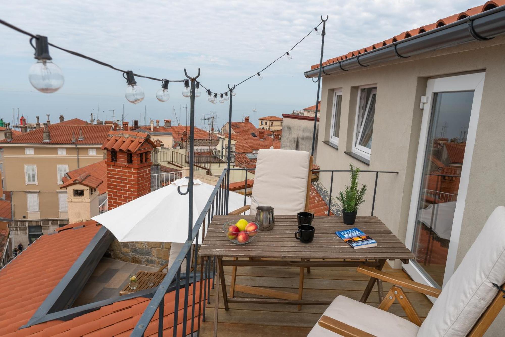 Via Paradiso Apartments 피란 외부 사진